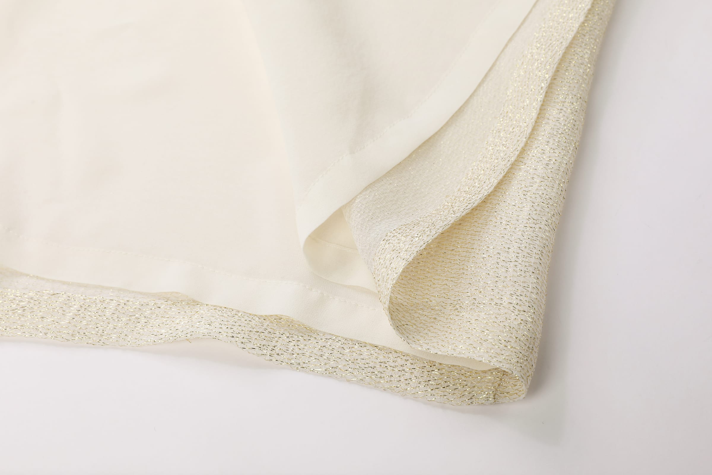 Gilded Diamond Mesh Abaya Coat - image 7