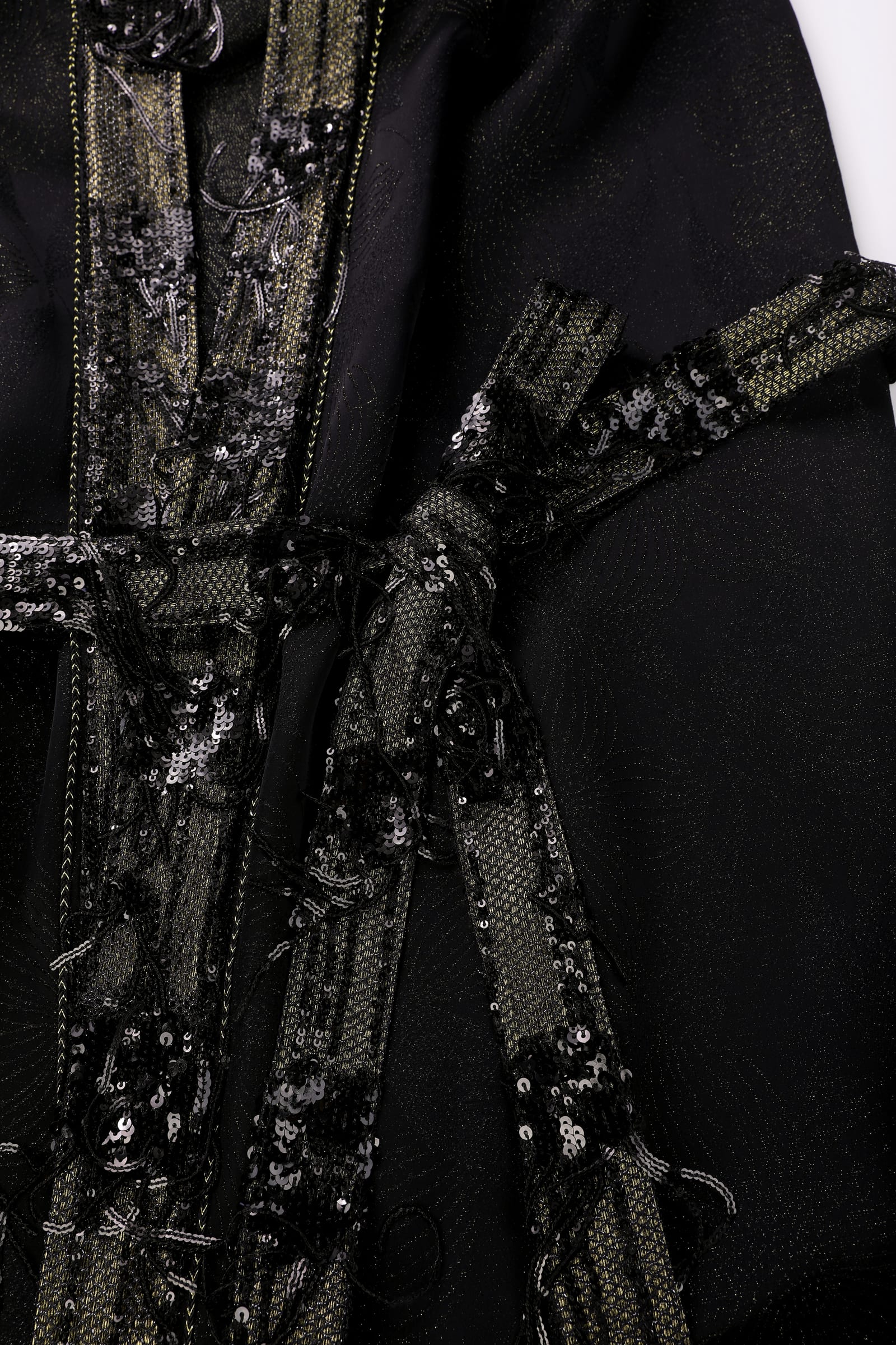 Metallic Knit Fringe Abaya - image 8